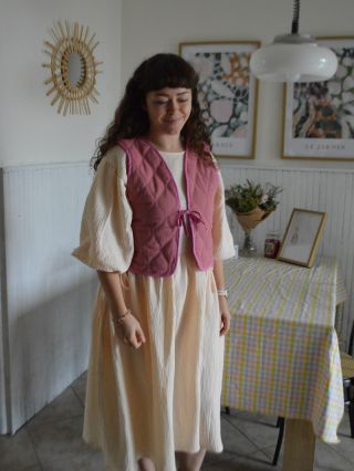 Pro všechny něžné duše je tento outfit jako stvořený. Nebo pro ty, které chtějí přebít své divoké já 💞 Jemné smetanové...